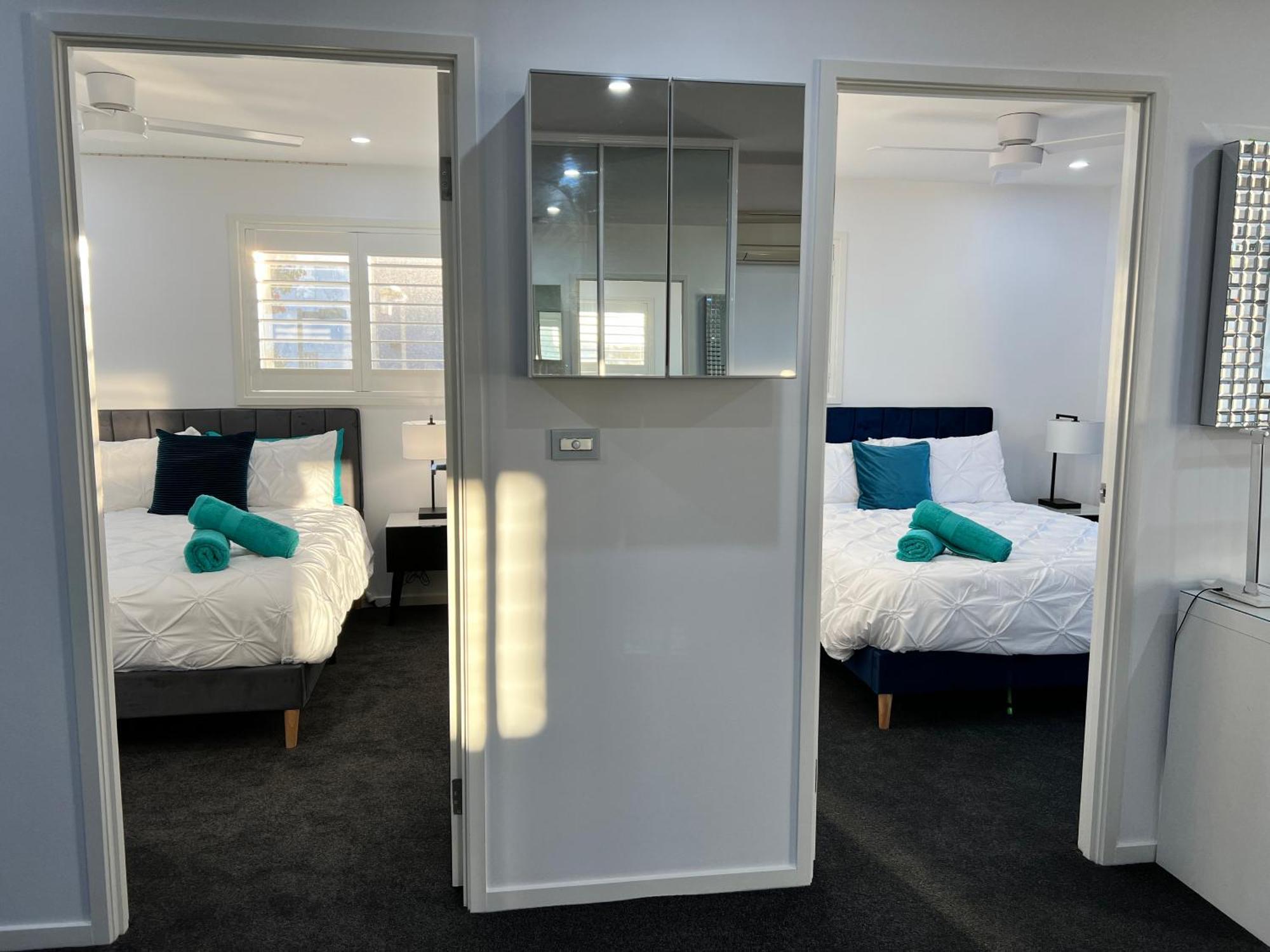 2br Gungahlin Square Luxe Super Wifi Wine Secure Parking Canberra