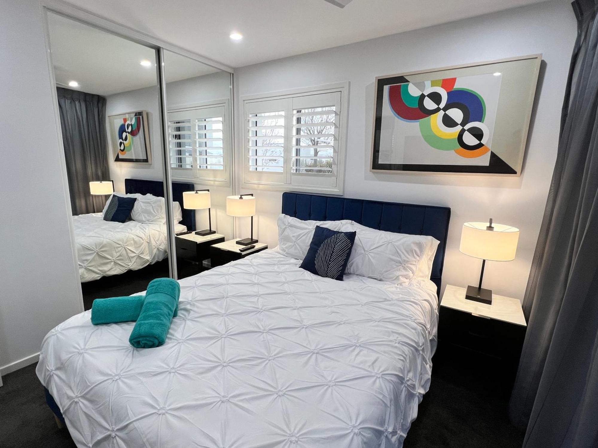 Apartment 2br Gungahlin Square Luxe Super Wifi Wine Secure Parking